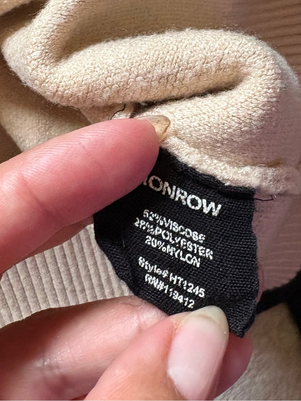 Revolve MONROW Crew Neck Beige Black Colorblock Raglan Sweater Small Soft sz M - Picture 5 of 7